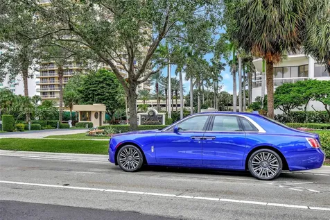 20185 E Country Club Drive Aventura FL 33180