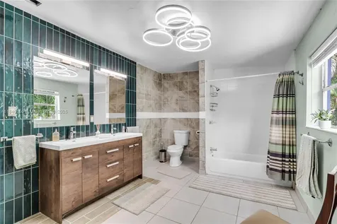 507 NW 42nd Street Miami FL 33127