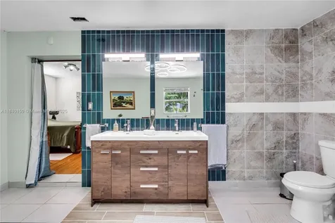507 NW 42nd Street Miami FL 33127