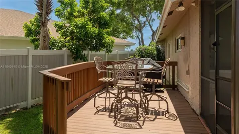 1710 SW 100th Terrace Davie FL 33324