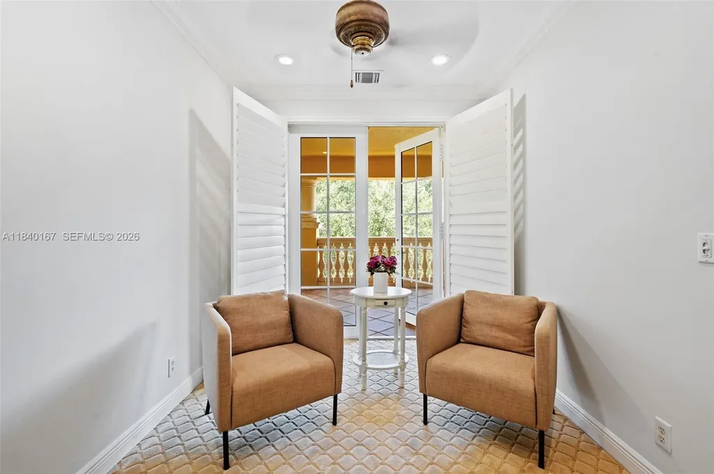 400 NE 69th Circle Boca Raton FL 33487