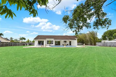 1641 NW 15th Avenue Homestead FL 33030