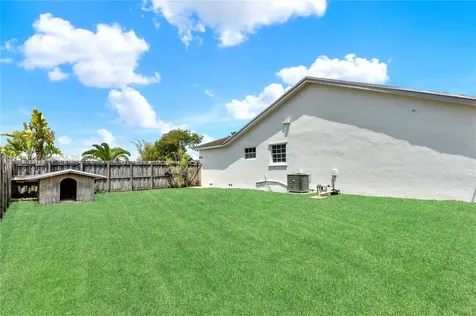 1641 NW 15th Avenue Homestead FL 33030