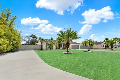 1641 NW 15th Avenue Homestead FL 33030