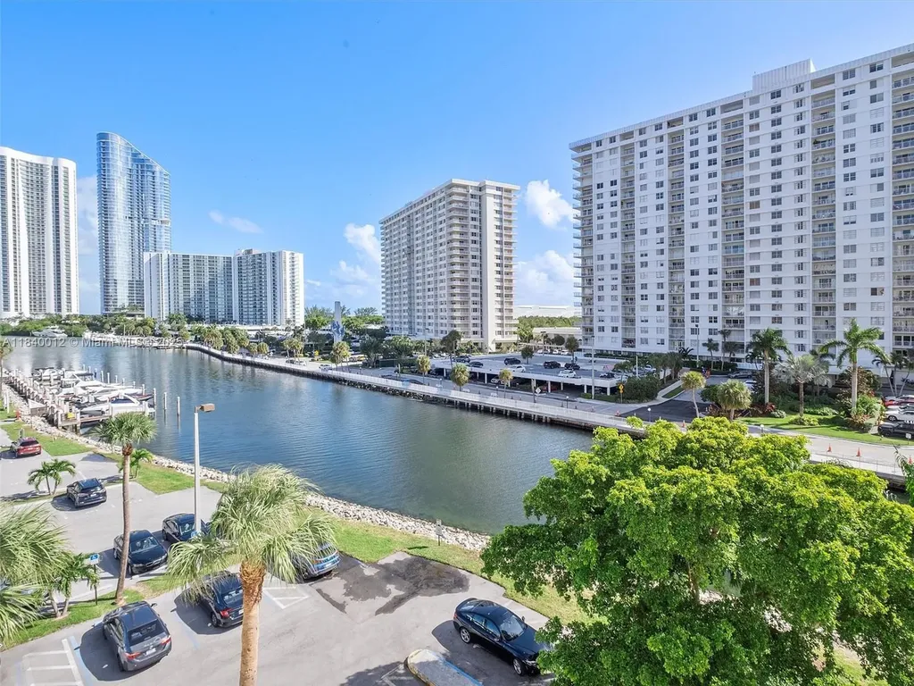 400 Kings Point Drive Sunny Isles Beach FL 33160