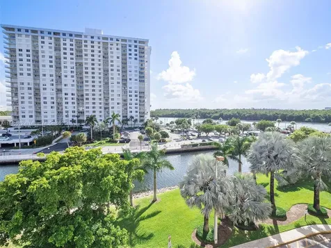 400 Kings Point Drive Sunny Isles Beach FL 33160