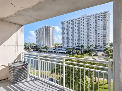 400 Kings Point Drive Sunny Isles Beach FL 33160