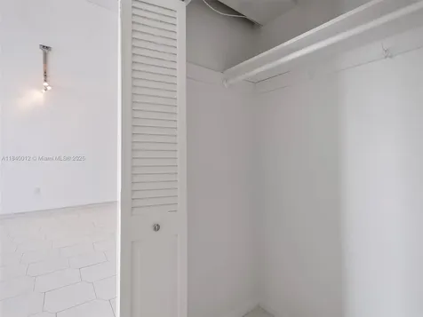 400 Kings Point Drive Sunny Isles Beach FL 33160