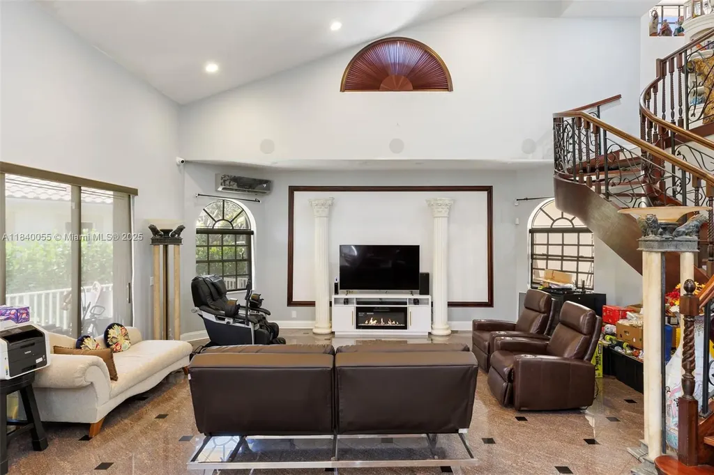 1860 Merion Lane Coral Springs FL 33071