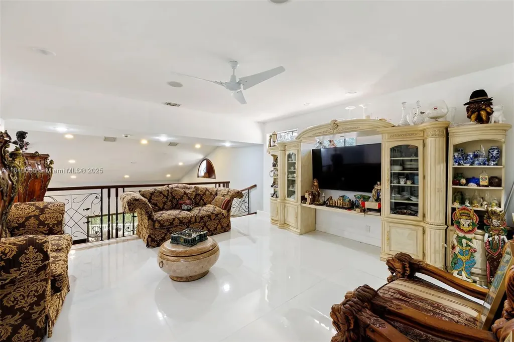 1860 Merion Lane Coral Springs FL 33071