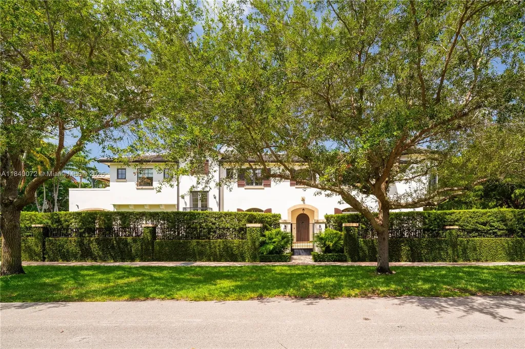 6400 San Vicente Street Coral Gables FL 33146