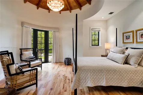 6400 San Vicente Street Coral Gables FL 33146