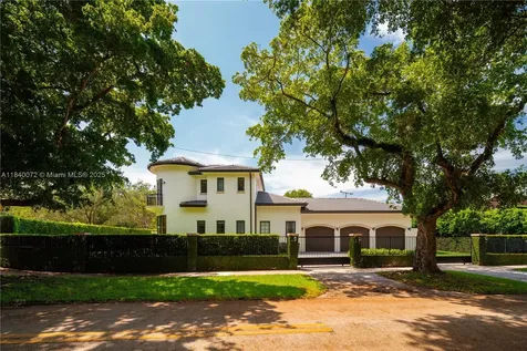 6400 San Vicente Street Coral Gables FL 33146