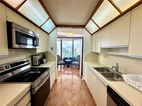 19707 Turnberry Way Aventura FL 33180
