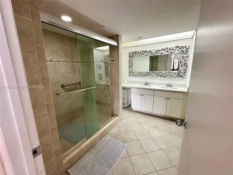 19707 Turnberry Way Aventura FL 33180