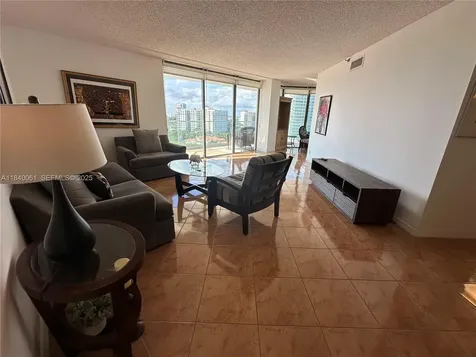 19707 Turnberry Way Aventura FL 33180