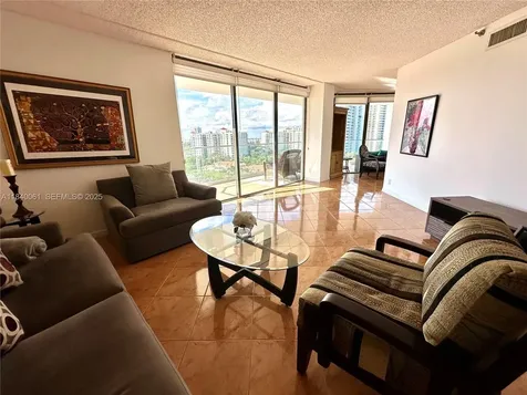 19707 Turnberry Way Aventura FL 33180