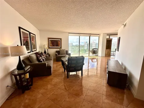 19707 Turnberry Way Aventura FL 33180