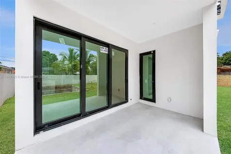 2937 SW 21st Street Miami FL 33145