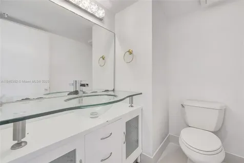 1201 S Ocean Drive Hollywood FL 33019