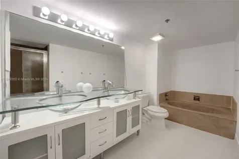 1201 S Ocean Drive Hollywood FL 33019