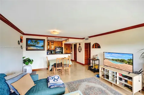 401 Golden Isles Drive Hallandale Beach FL 33009
