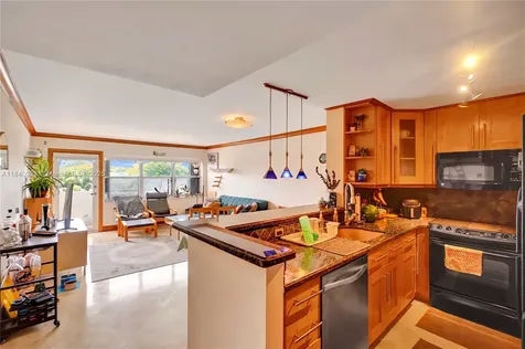 401 Golden Isles Drive Hallandale Beach FL 33009
