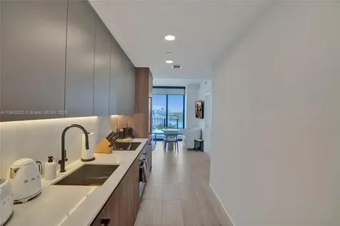 580 72nd Street Miami Beach FL 33141