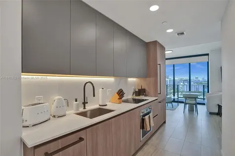 580 72nd Street Miami Beach FL 33141