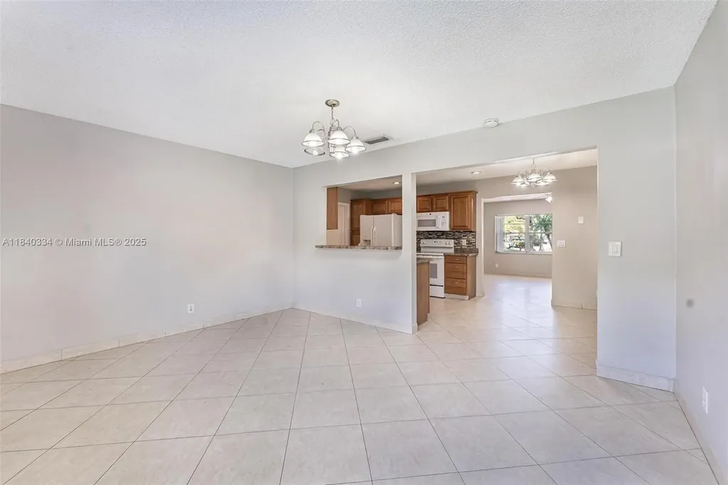 9285 Affirmed Lane Boca Raton FL 33496