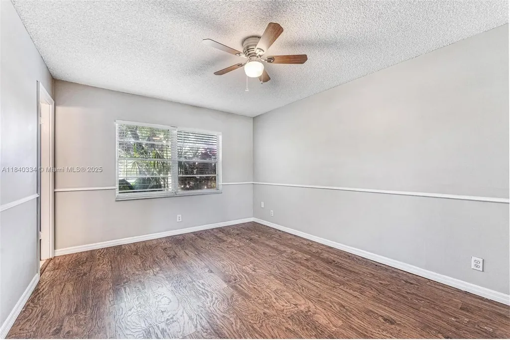 9285 Affirmed Lane Boca Raton FL 33496