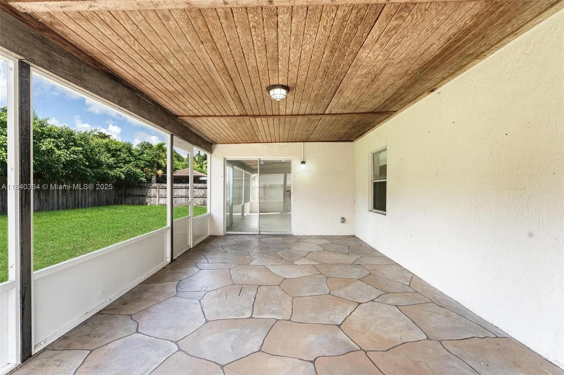 9285 Affirmed Lane Boca Raton FL 33496