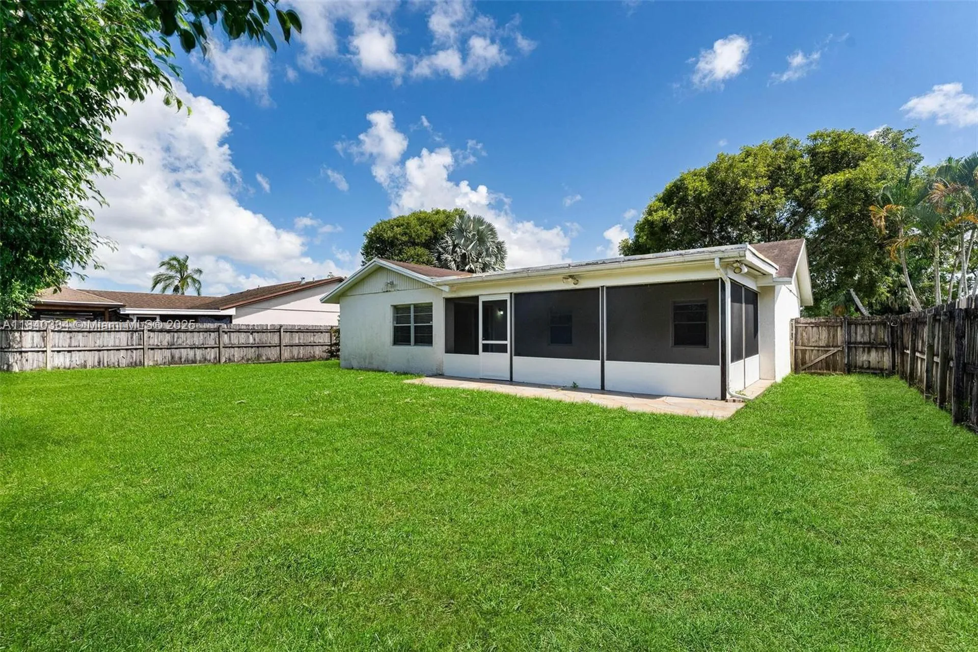 9285 Affirmed Lane Boca Raton FL 33496