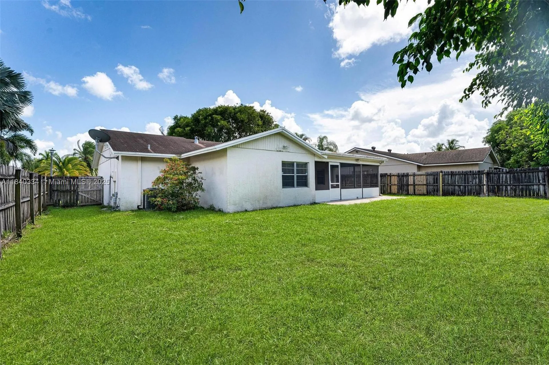 9285 Affirmed Lane Boca Raton FL 33496