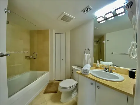 19900 E Country Club Drive Aventura FL 33180