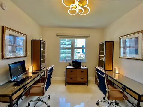 19900 E Country Club Drive Aventura FL 33180