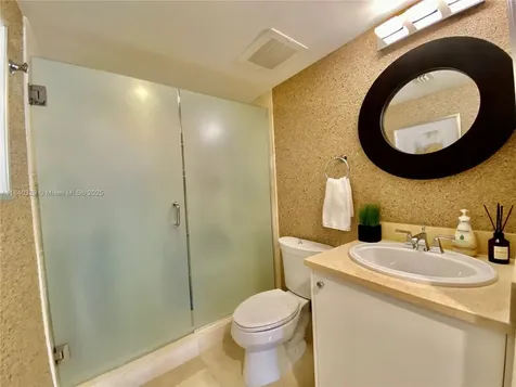 19900 E Country Club Drive Aventura FL 33180