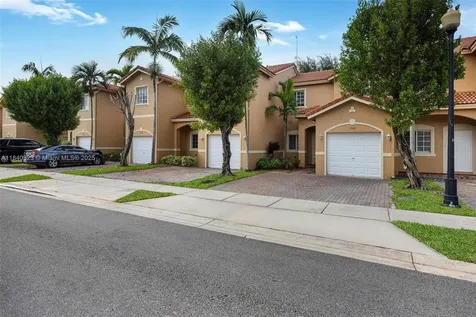 1981 SE 3rd Street Homestead FL 33033