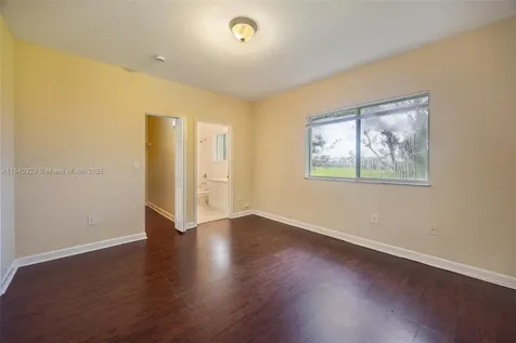 1981 SE 3rd Street Homestead FL 33033