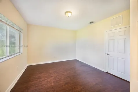 1981 SE 3rd Street Homestead FL 33033