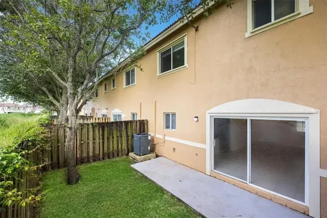 1981 SE 3rd Street Homestead FL 33033