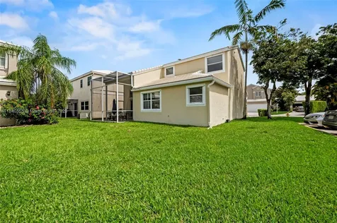9384 NW 8th Circle Plantation FL 33324