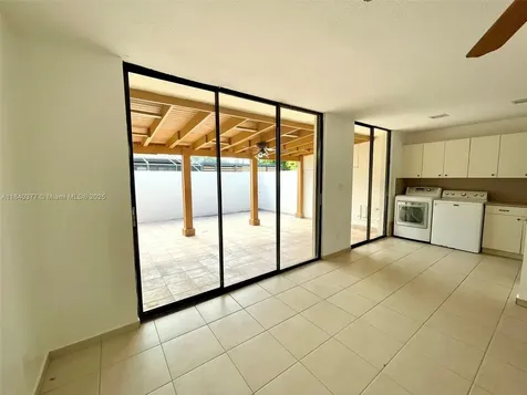 1725 SW 131st Place Circle S Miami FL 33175