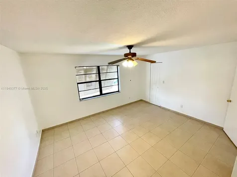 1725 SW 131st Place Circle S Miami FL 33175