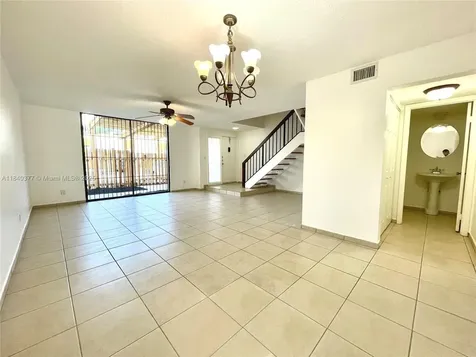 1725 SW 131st Place Circle S Miami FL 33175