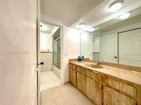 1725 SW 131st Place Circle S Miami FL 33175