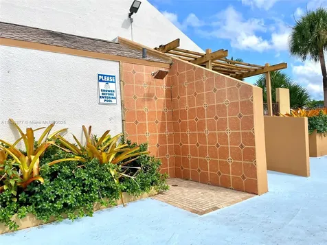 1725 SW 131st Place Circle S Miami FL 33175