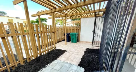 1725 SW 131st Place Circle S Miami FL 33175