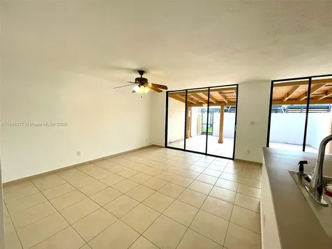 1725 SW 131st Place Circle S Miami FL 33175