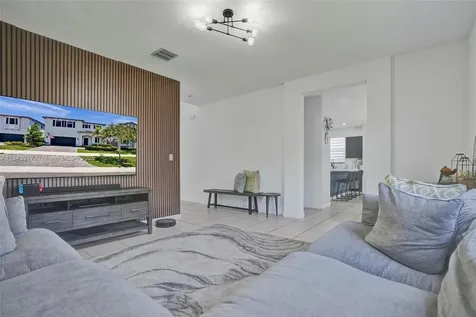 13354 SW 284th Terrace Homestead FL 33033